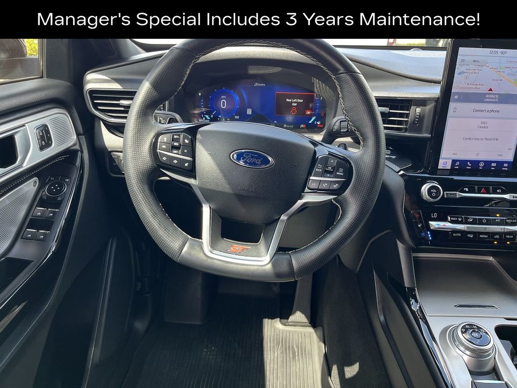 2021 Ford Explorer ST 17