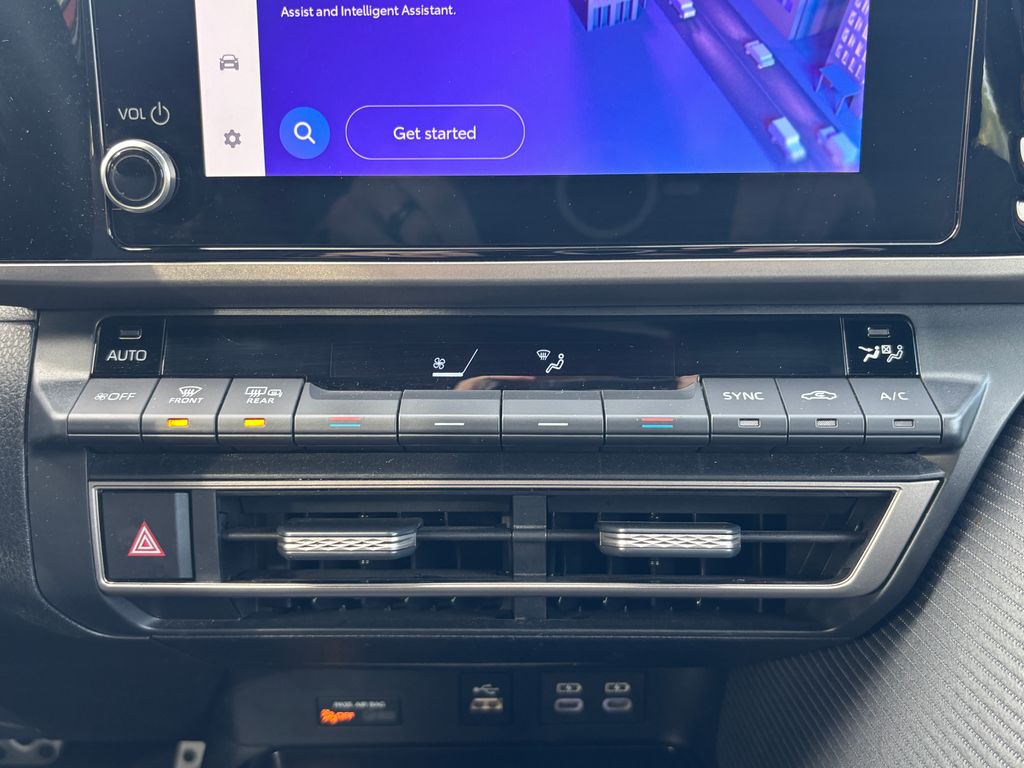 Thumbnail: 2025 Toyota Camry - 15