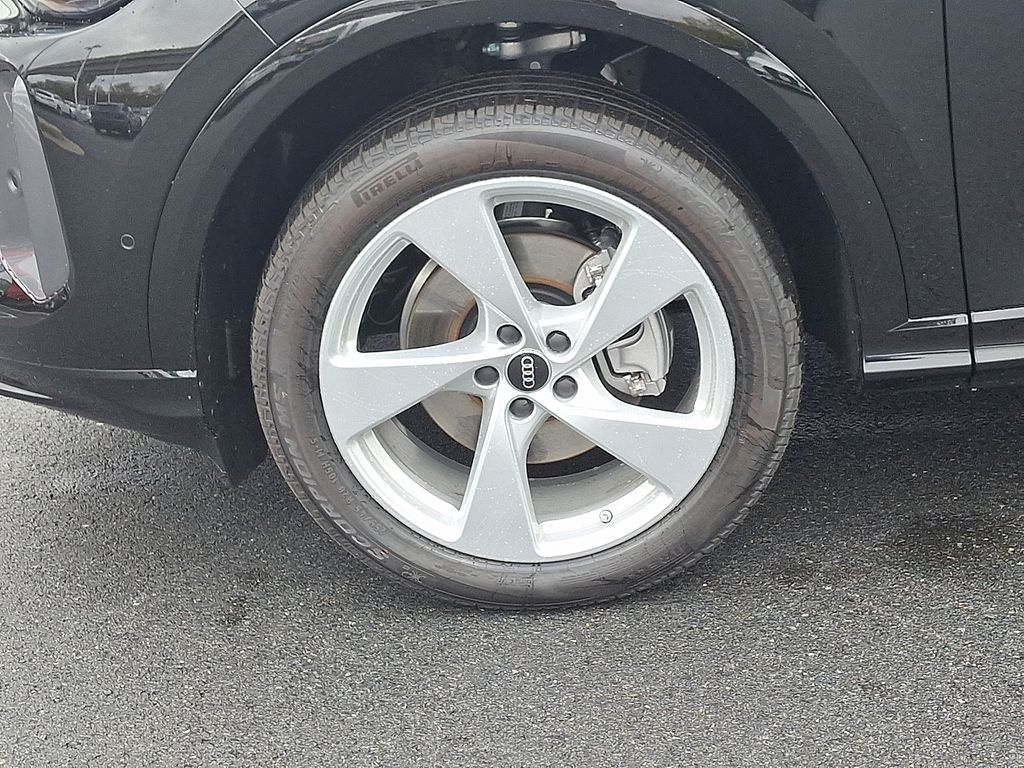 Thumbnail: 2025 Audi Q5 - 5