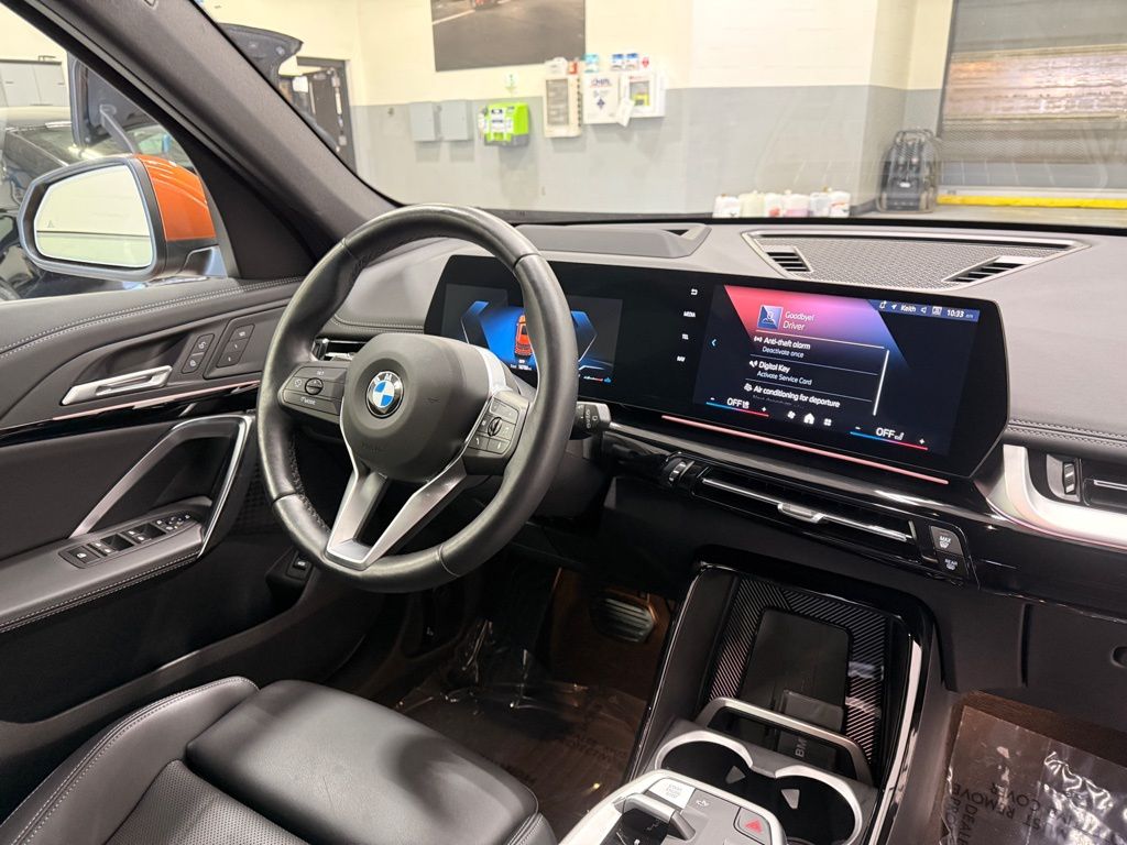 Thumbnail: 2025 BMW X1 - 30