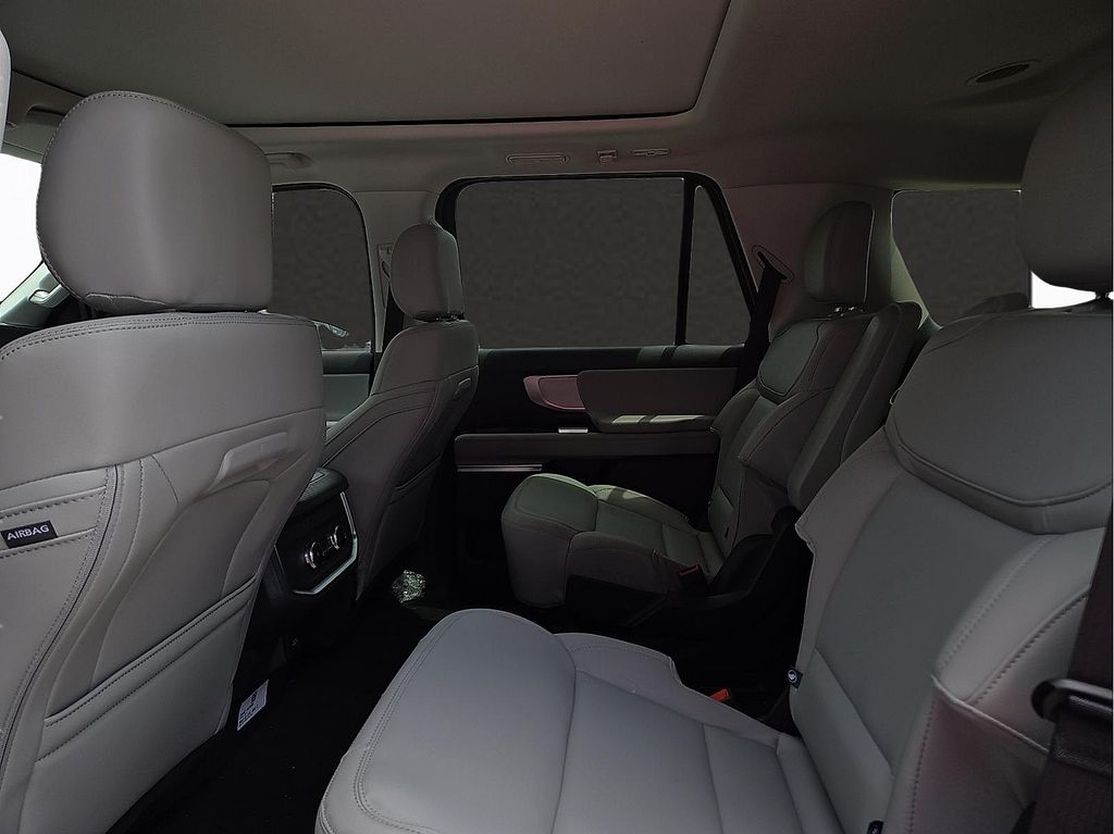 New 2026 Ford Expedition Active For Sale in Farmington, AR