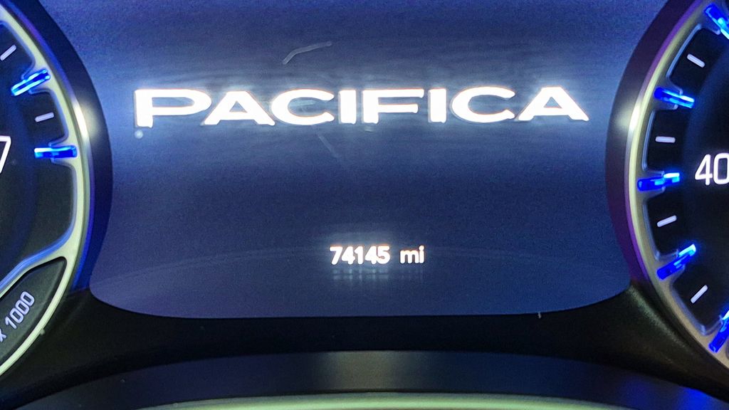 2023 Chrysler Pacifica