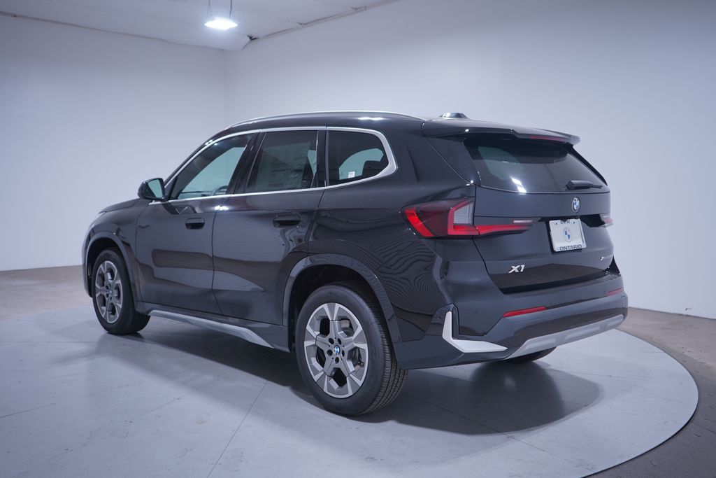Thumbnail: 2025 BMW X1 - 3
