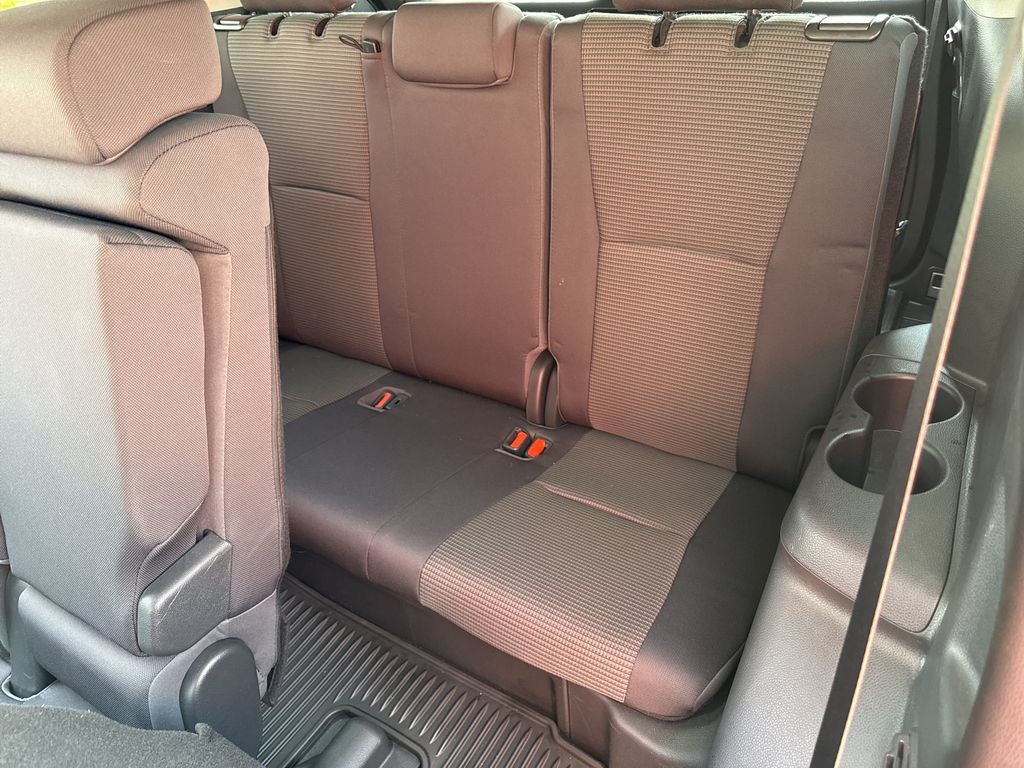 Used 2023 Toyota Highlander SUV