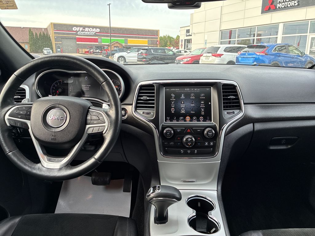 2015 Jeep Grand Cherokee Altitude White at Bob Ruth Ford