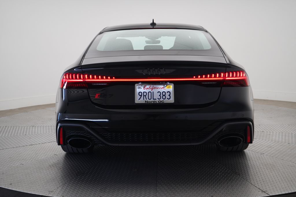 Thumbnail: 2025 Audi RS 7 - 4