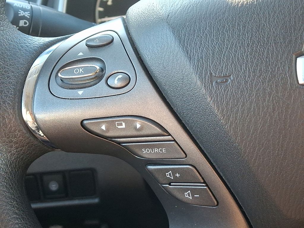 Thumbnail: 2021 Nissan Murano - 21