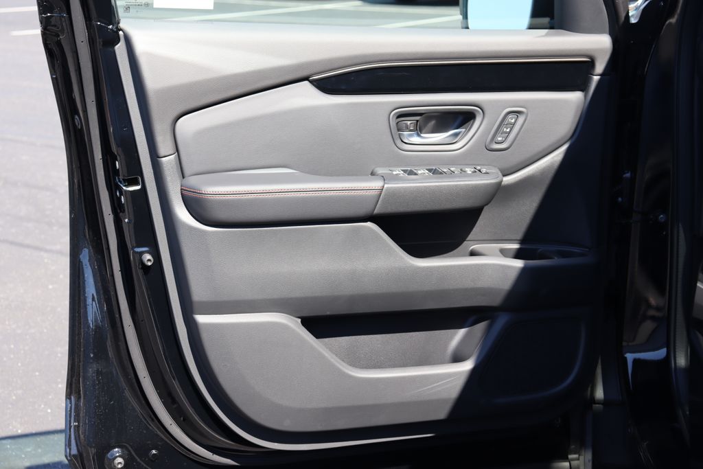 2025 Honda Pilot TrailSport 30