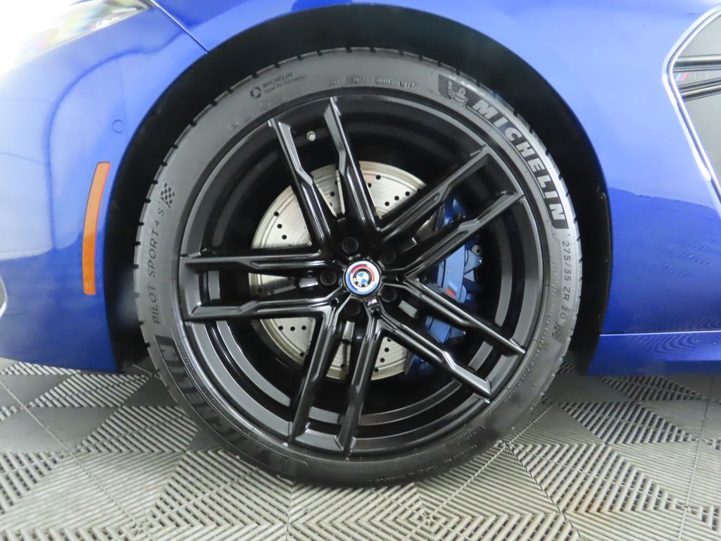 Thumbnail: 2023 BMW M8 - 31