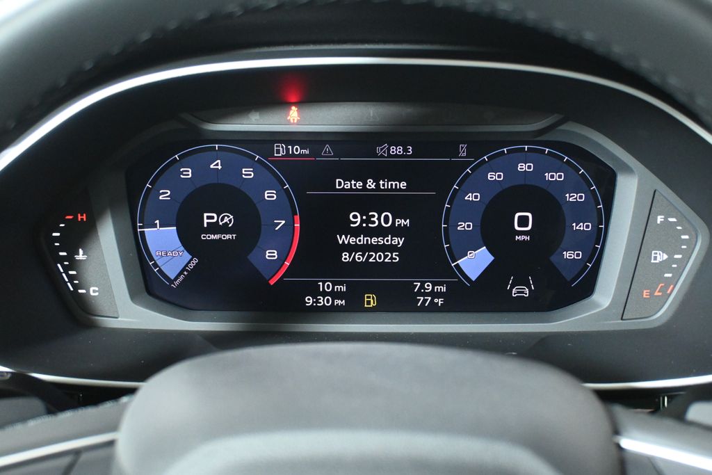 Thumbnail: 2025 Audi Q3 - 15