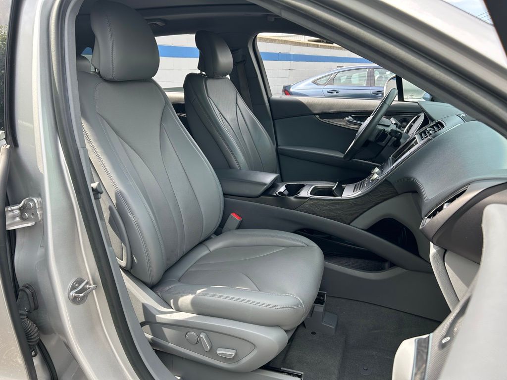 2019 Lincoln Nautilus Reserve 25