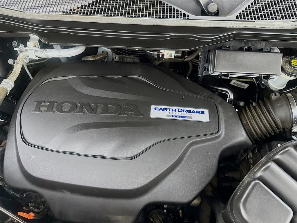 Used Car 2018 Honda Pilot  Ex-l For Sale Under $20,000 In Austin, Texas