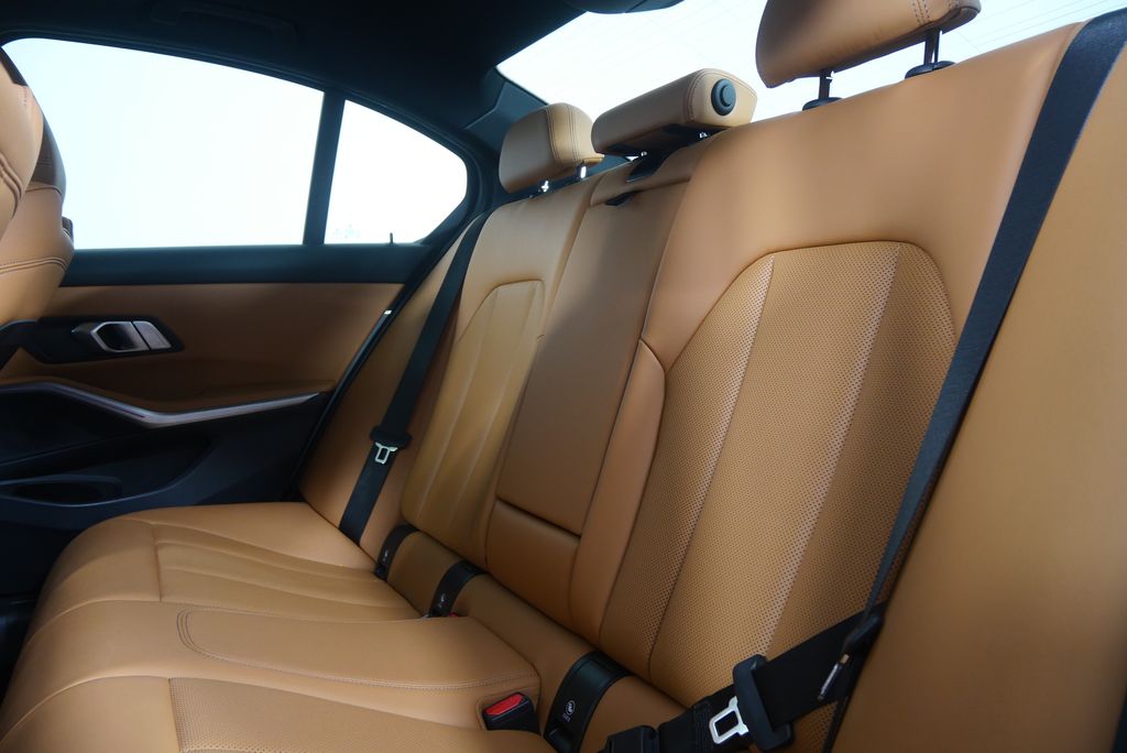 Thumbnail: 2023 BMW 3 Series - 15