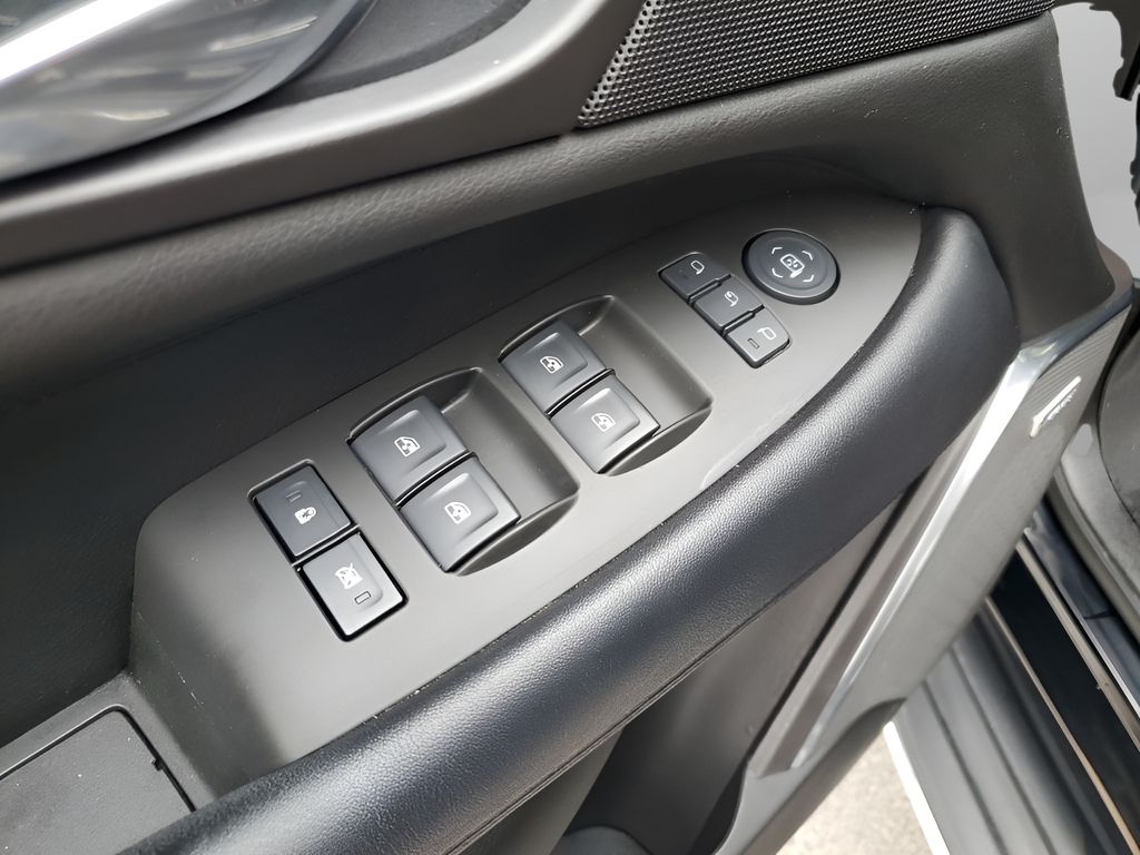 Used Car 2017 Cadillac Escalade  Luxury For Sale Under $30,000 In Austin, Texas