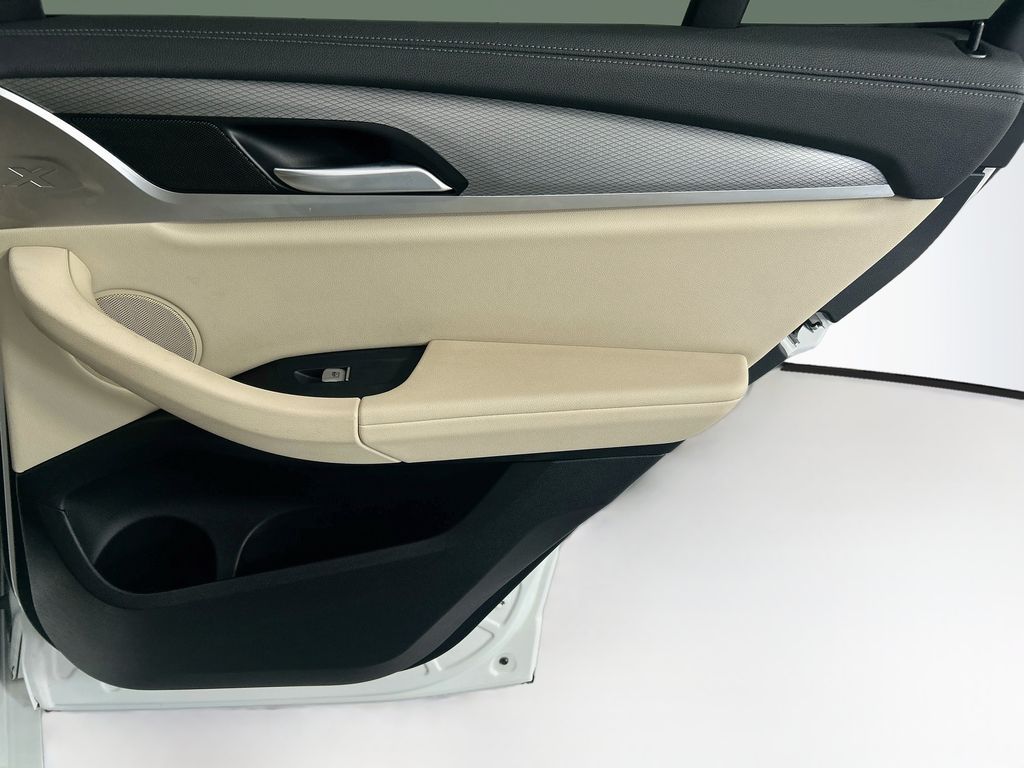 Thumbnail: 2020 BMW X3 - 26