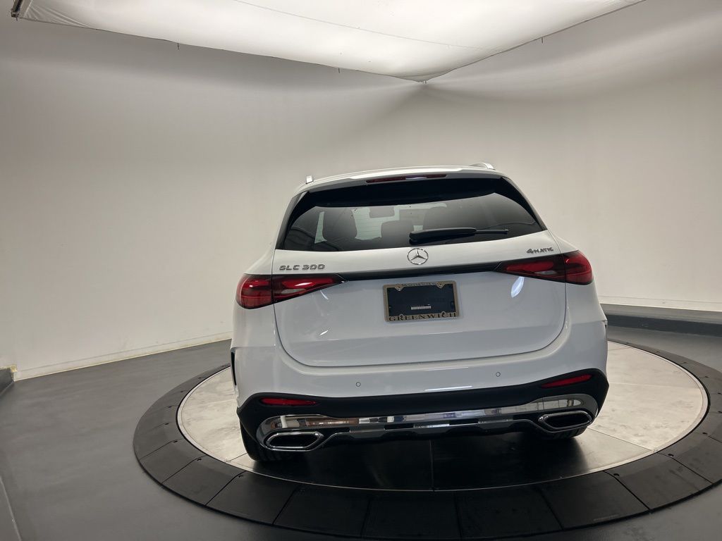 Thumbnail: 2026 Mercedes-Benz GLC - 6