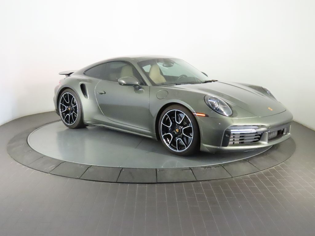 Thumbnail: 2023 Porsche 911 - 9