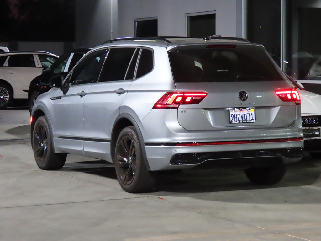 2023 Volkswagen Tiguan 2.0T SE R-Line Black 3