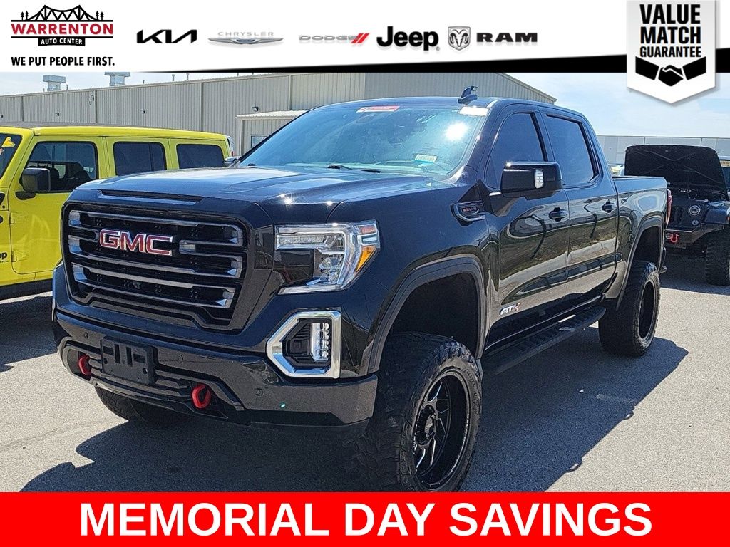 2022 GMC Sierra AT4 4WD Crew Cab Short Box's photo
