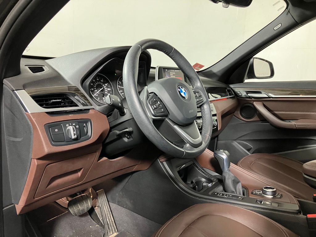 2017 BMW X1 xDrive28i 4