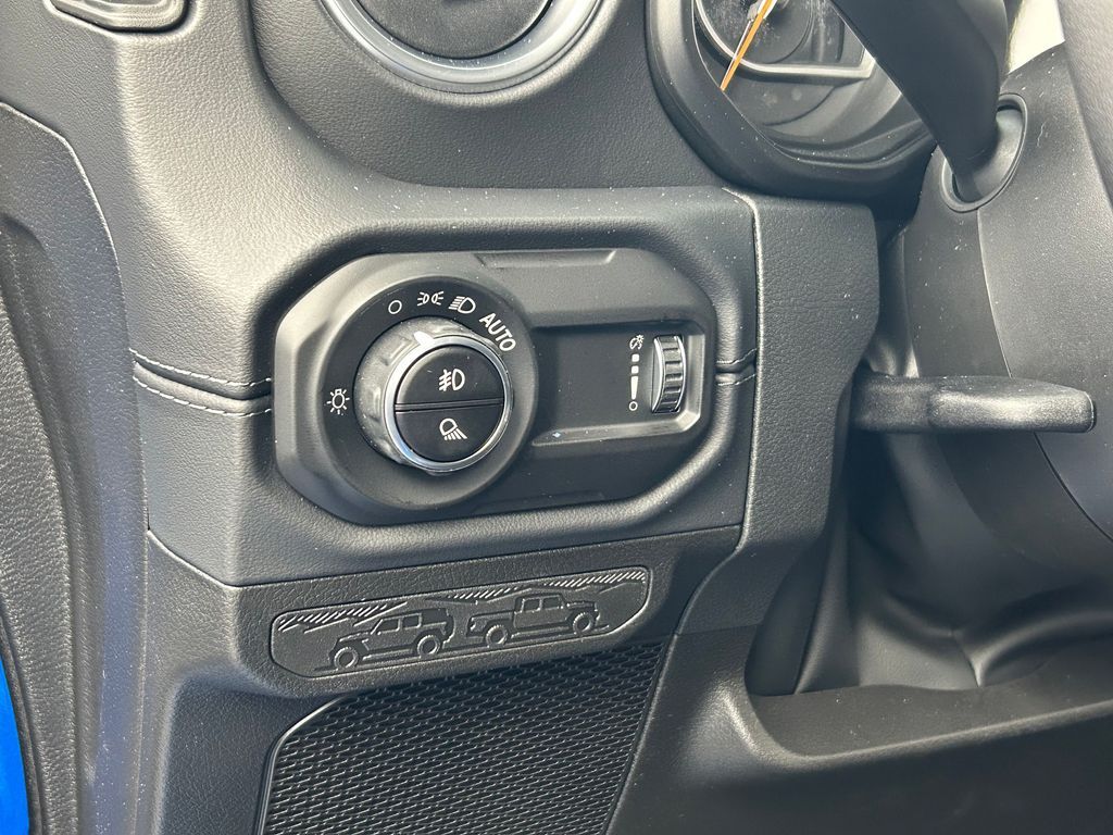 New 2026 Hydro Blue Pearlcoat Jeep Sahara image 14