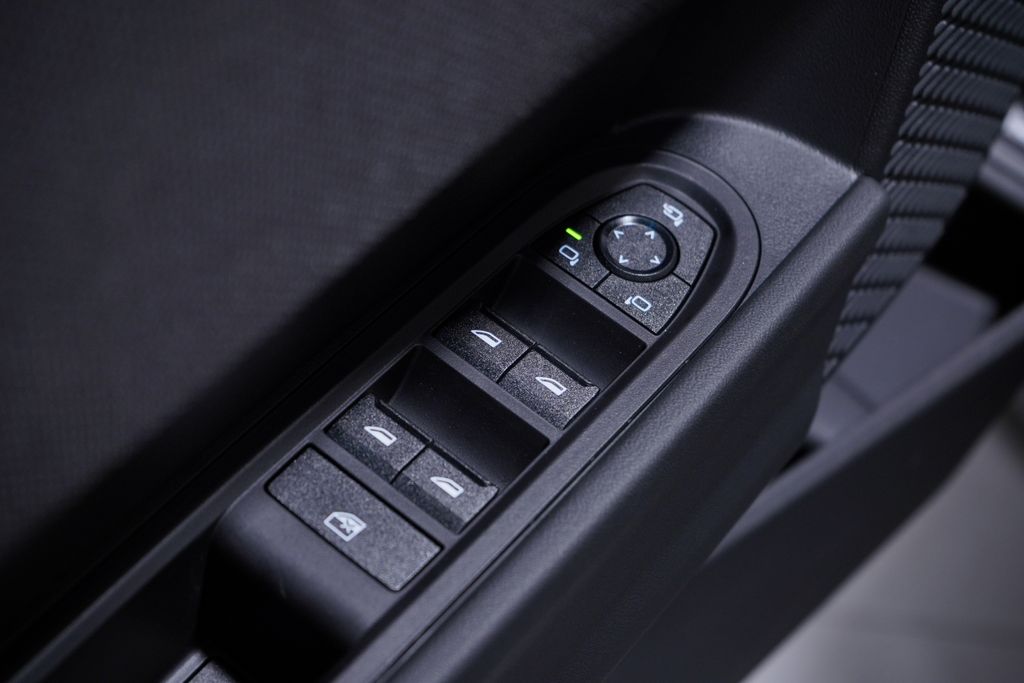 Thumbnail: 2026 MINI Cooper - 14