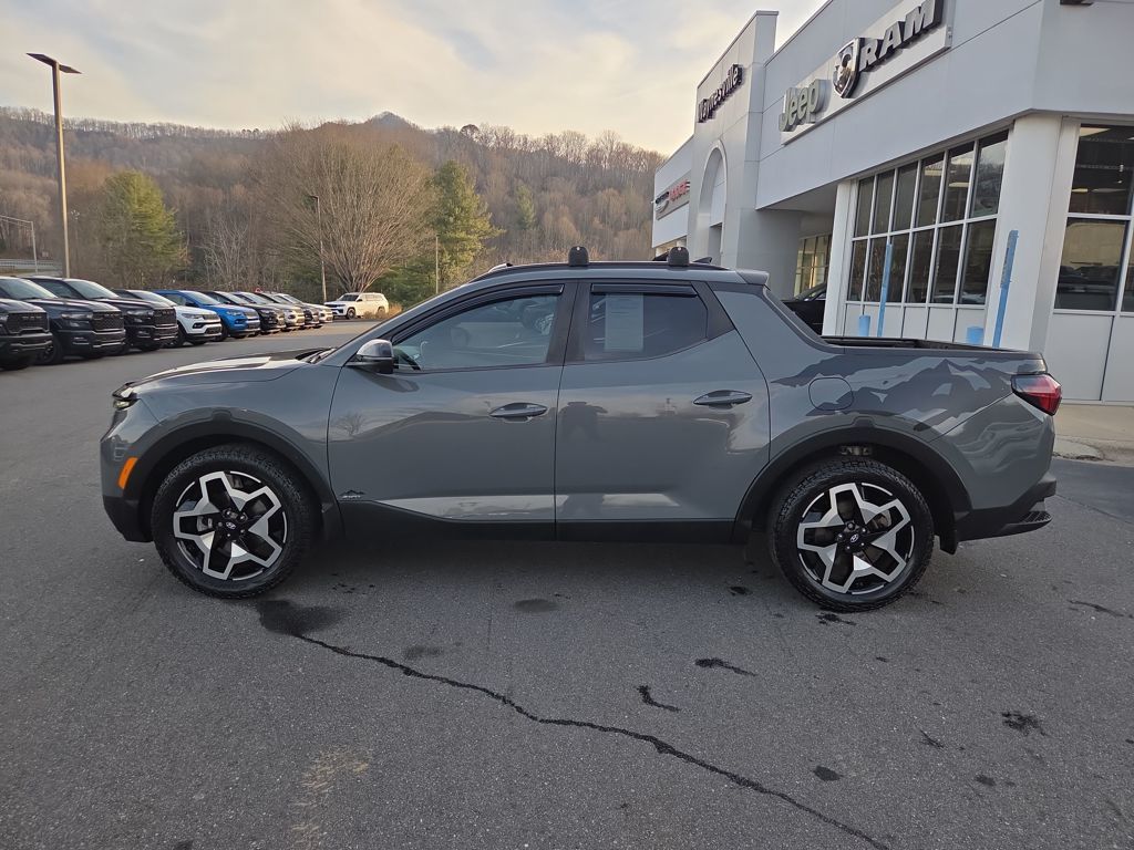 used 2022 Hyundai Santa Cruz car, priced at $23,290