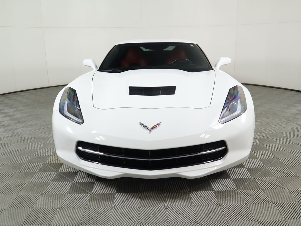 2018 Chevrolet Corvette Stingray 2