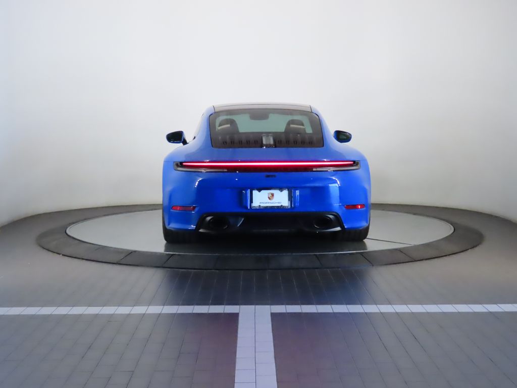 Thumbnail: 2025 Porsche 911 - 6