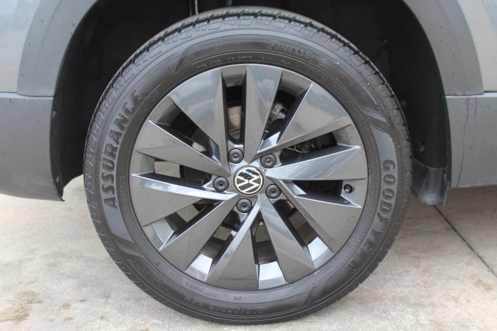 Used Car 2024 Volkswagen Taos  1.5t S For Sale Under $25,000 In Georgetown, Texas