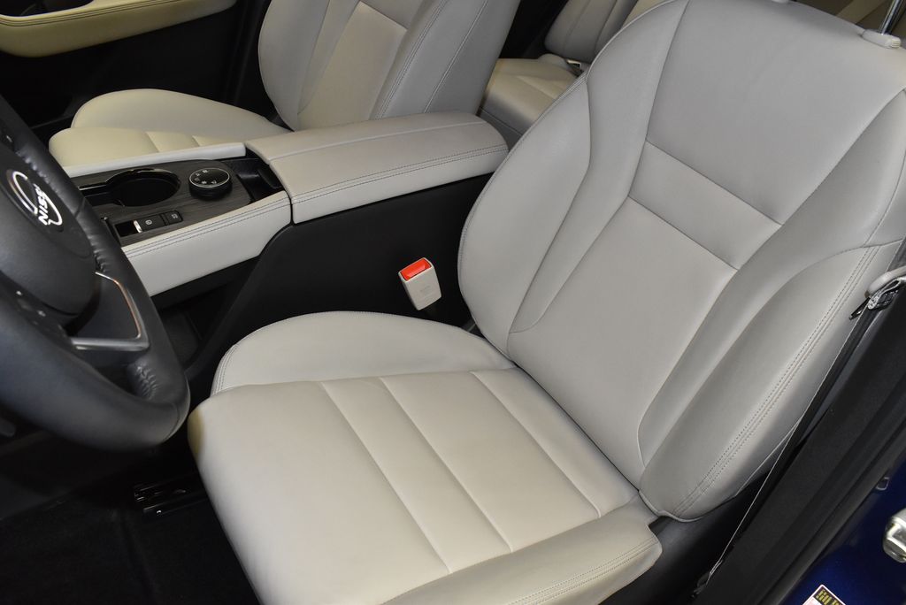 2022 Nissan Rogue SL 14