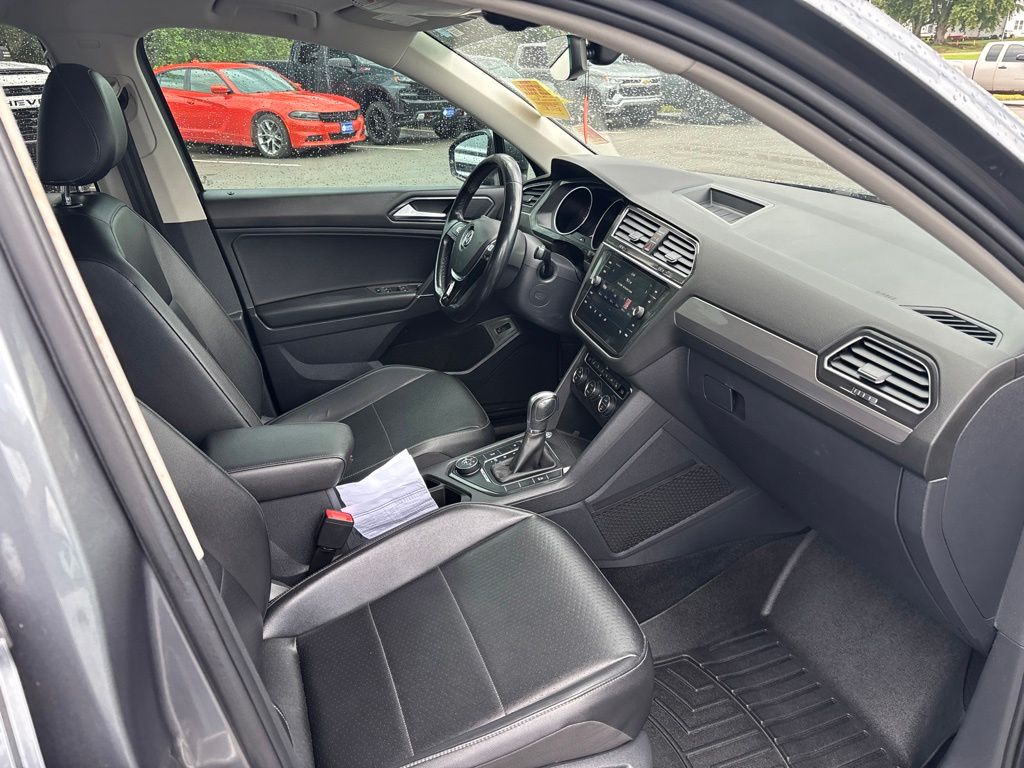 Used 2018 Volkswagen Tiguan SUV