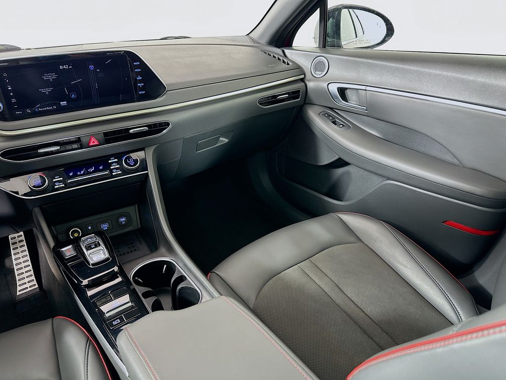 2023 Hyundai Sonata SEL Plus 24