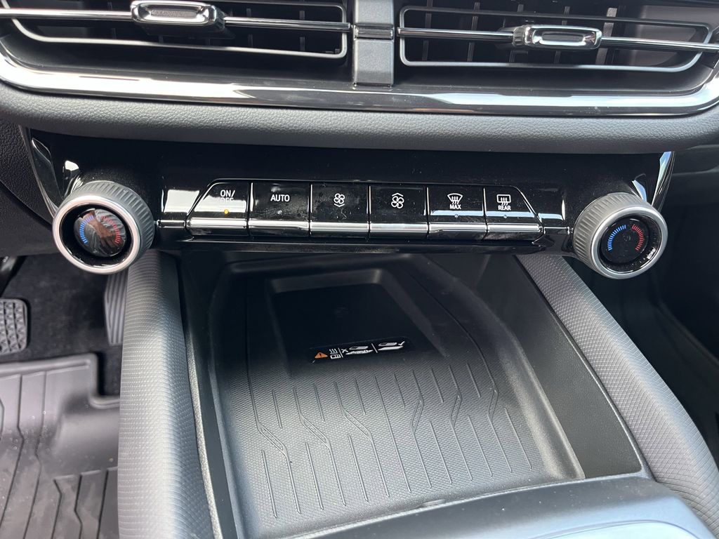 new 2025 Chevrolet Equinox EV car, priced at $41,695