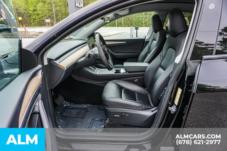 Used 2024 Black Tesla Long Range image 19