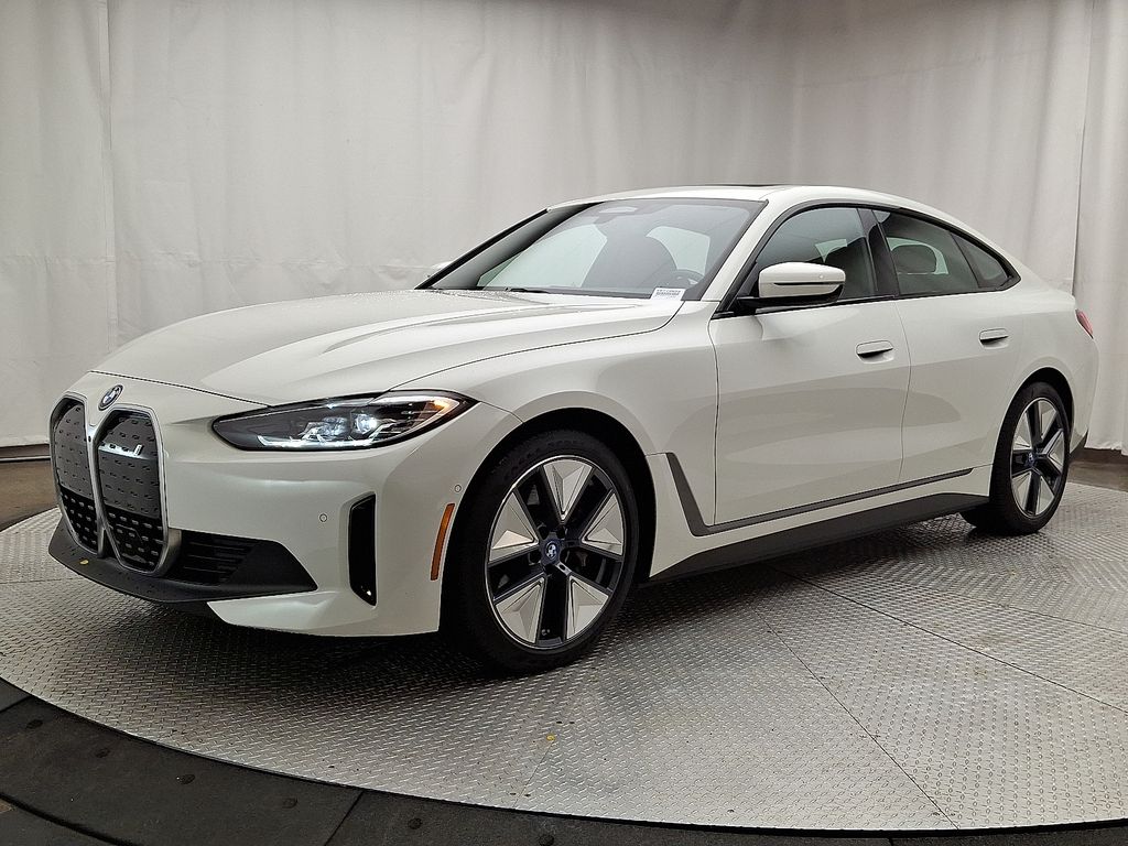 2023 BMW i4 eDrive40 Hero Image