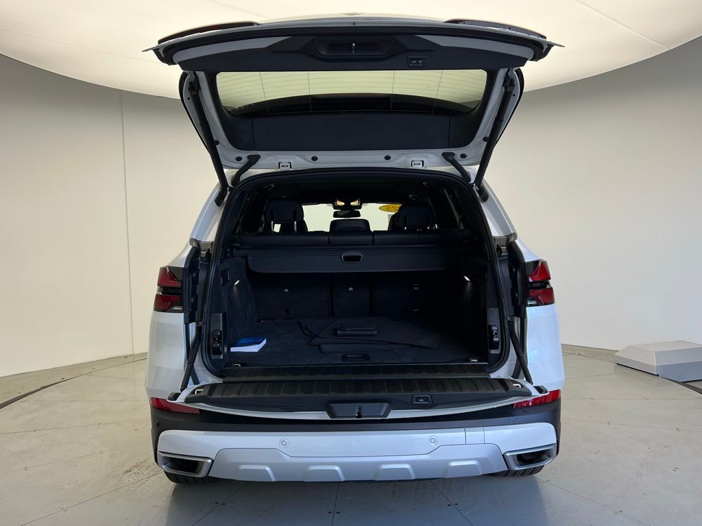 Thumbnail: 2025 BMW X5 - 5