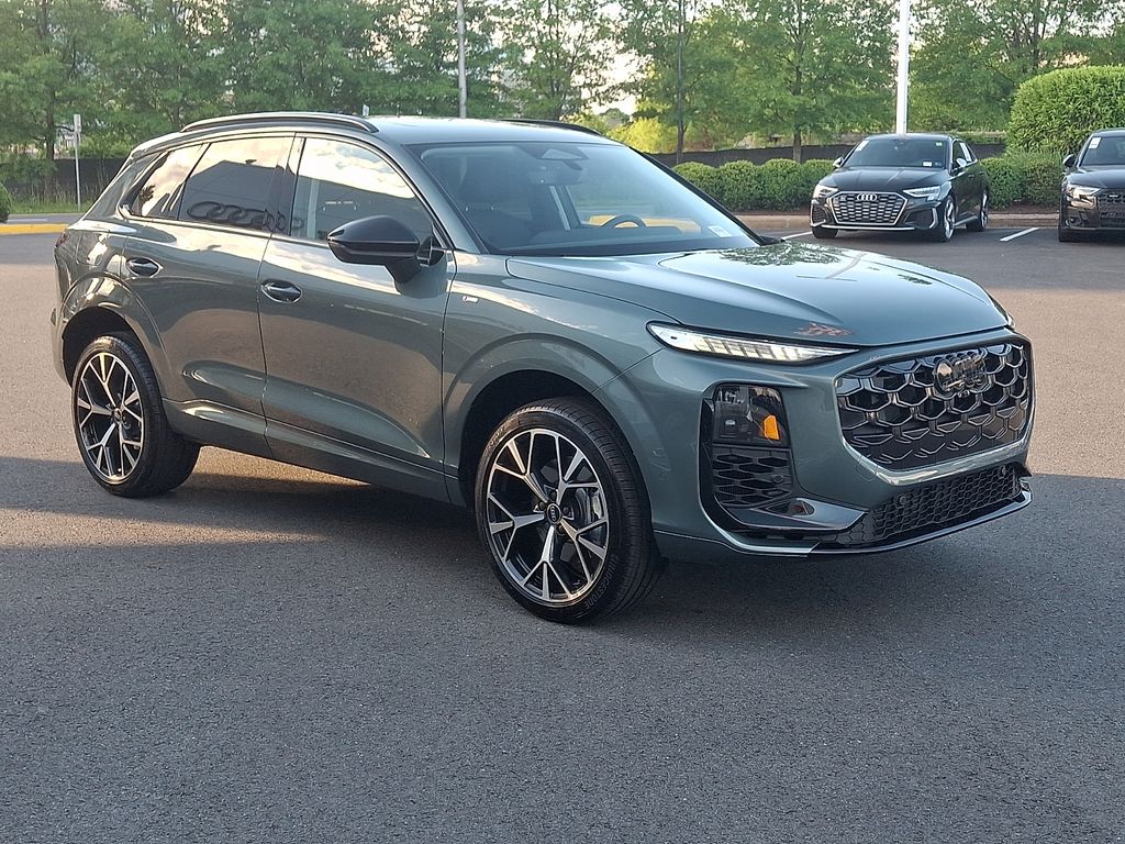 Thumbnail: 2026 Audi Q3 - 3