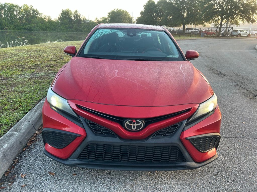 2022 Toyota Camry SE 8