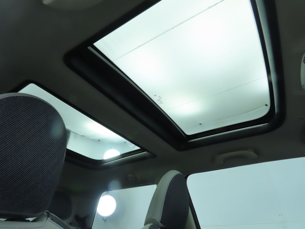 Thumbnail: 2025 MINI Cooper - 21