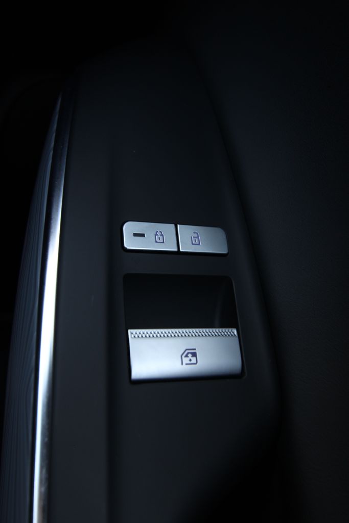 Used 2024 Genesis GV70 SUV