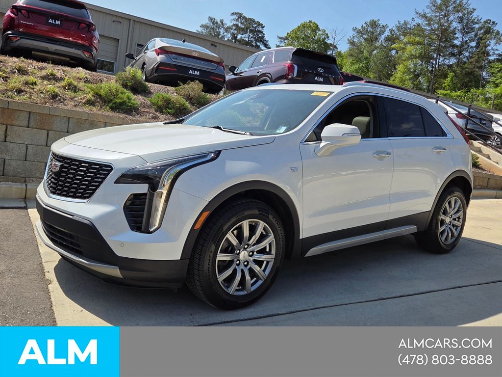Crystal White Tricoat 2023 Cadillac XT4 Premium Luxury FWD SUV / Crossover Front-Wheel Drive 9-Speed Automatic