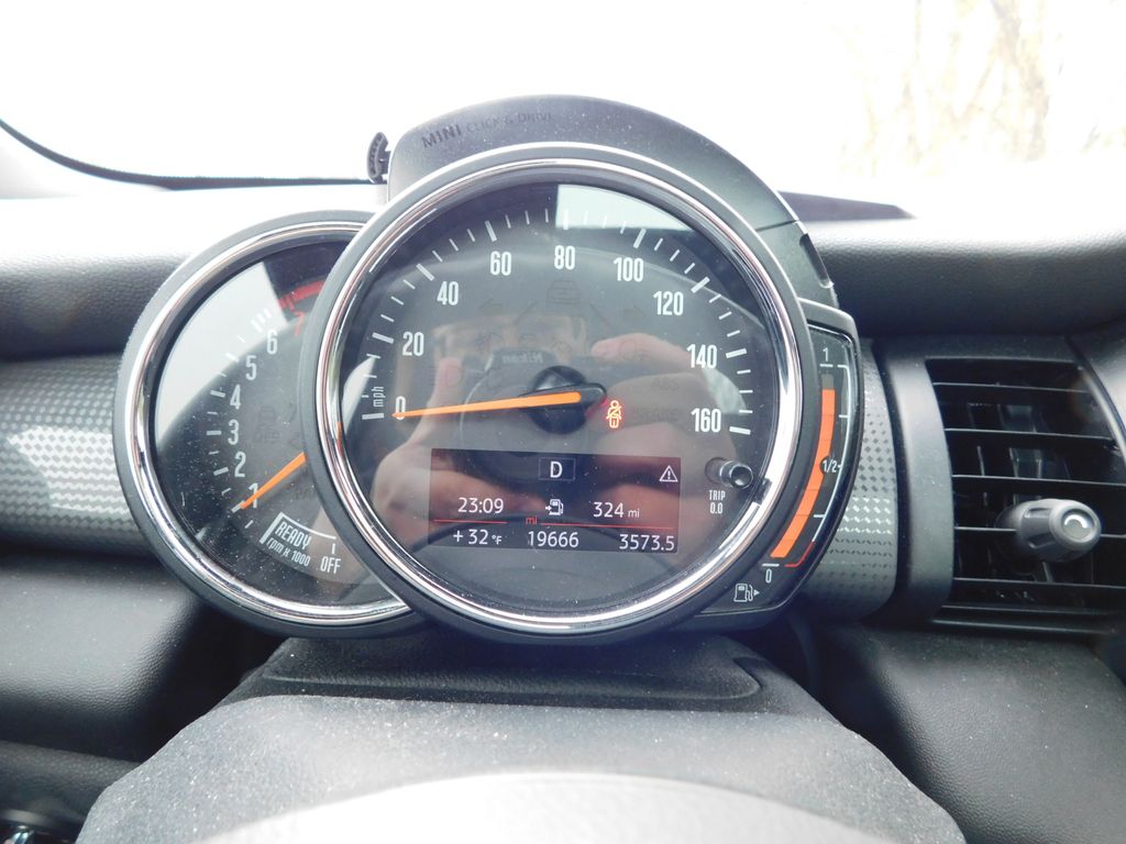 Thumbnail: 2019 MINI Cooper - 6