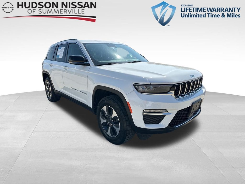 2023 Bright White Clearcoat Jeep Grand Cherokee 4xe 4xe SUV