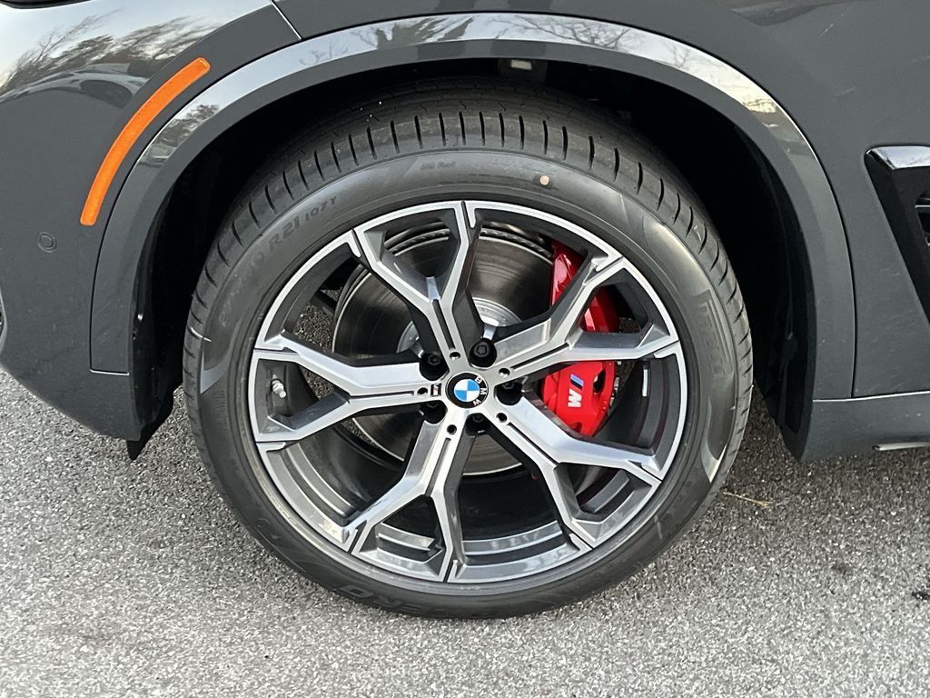 Thumbnail: 2026 BMW X5 - 10