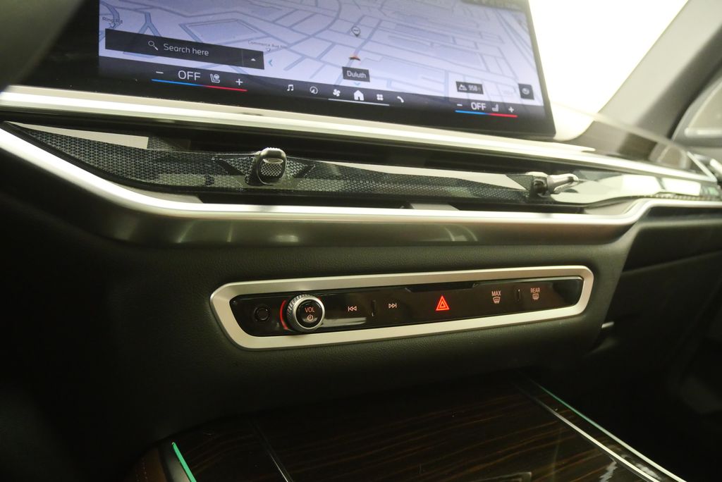 Thumbnail: 2025 BMW X5 - 27