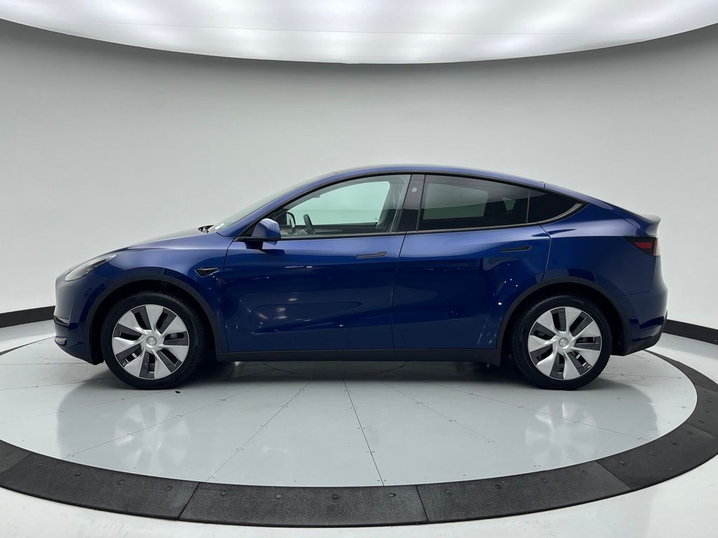 Thumbnail: 2024 Tesla Model Y - 6
