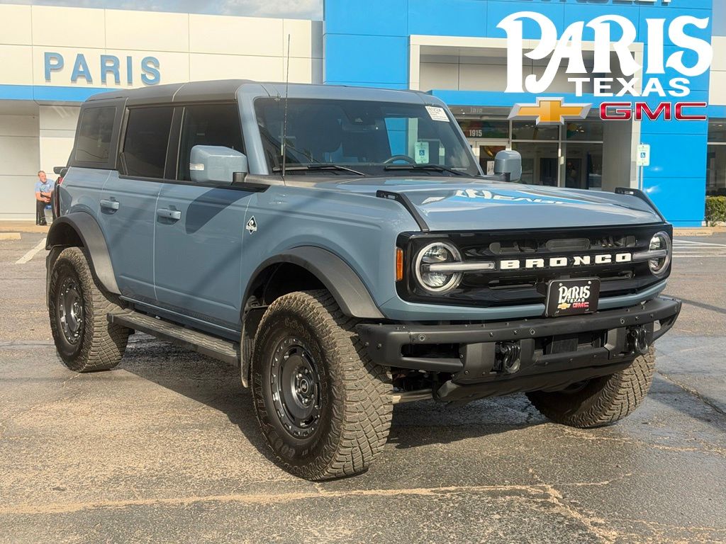 Blue (Azure Gray Metallic) 2024 Ford Bronco SUV / Crossover Four-Wheel Drive Automatic