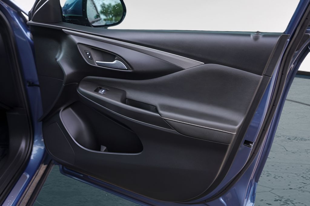 Used Car 2025 Buick Envista  Avenir For Sale Under $35,000 In Austin, Texas