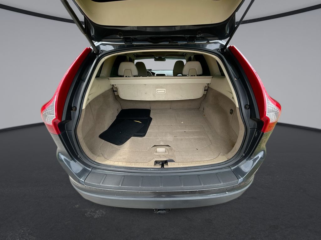 Thumbnail: 2011 Volvo XC60 - 29
